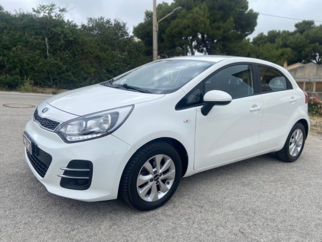 KIA Rio 1.1 CRDi 5p. Cool GUIDABILE DAI NEOPATENTATI Immagine 4