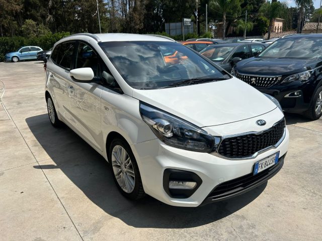 KIA Carens 1.7 CRDi 115 CV Business Class Immagine 2