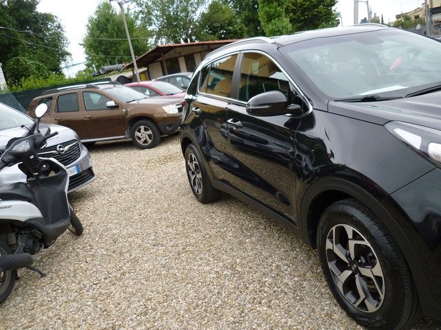 KIA Sportage 1.6 CRDI 115 CV 2WD Business Class Immagine 1