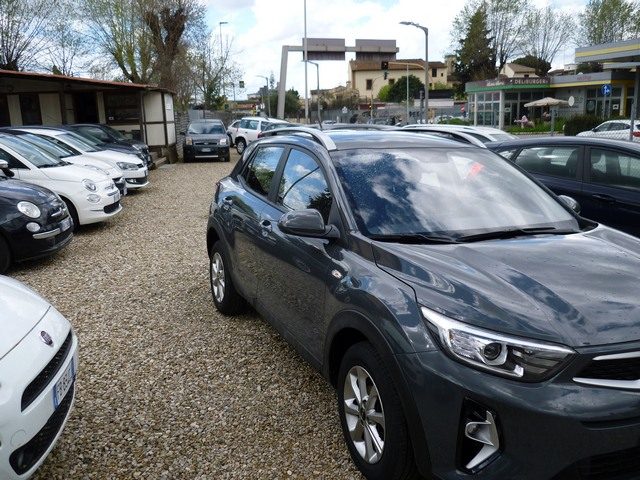 KIA Stonic 1.2 DPI Style Immagine 1