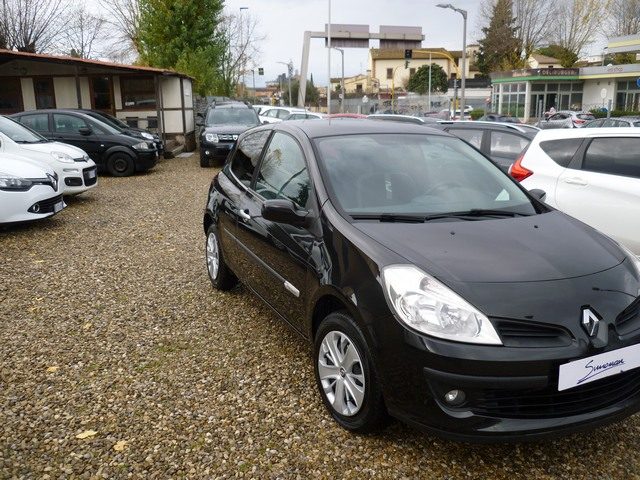 RENAULT Clio 1.2 16V 3 porte Rip Curl Immagine 1