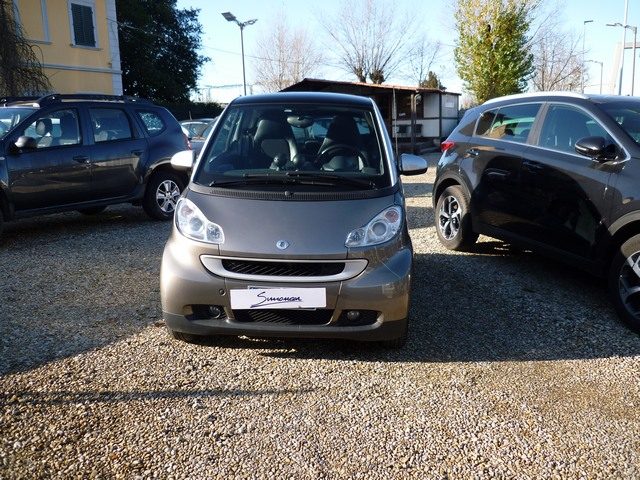 SMART ForTwo 1000 62 kW coupé passion Immagine 0