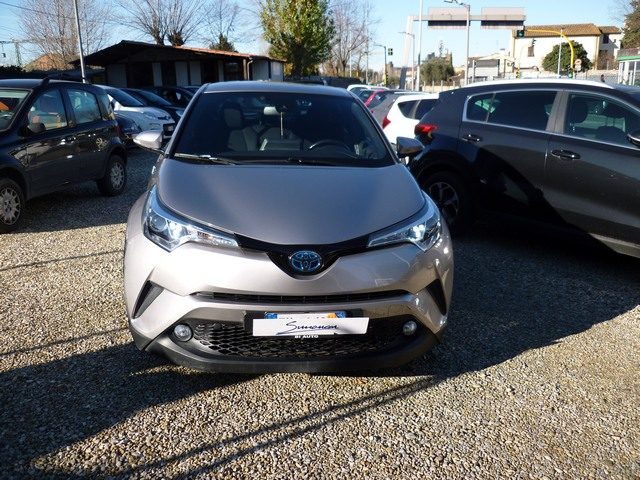 TOYOTA C-HR 1.8 Hybrid E-CVT Active Immagine 0