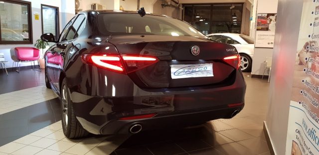 ALFA ROMEO Giulia 2.2 Turbo 180 CV AT8 Launch ed*Garanzia Ufficiale* Immagine 4