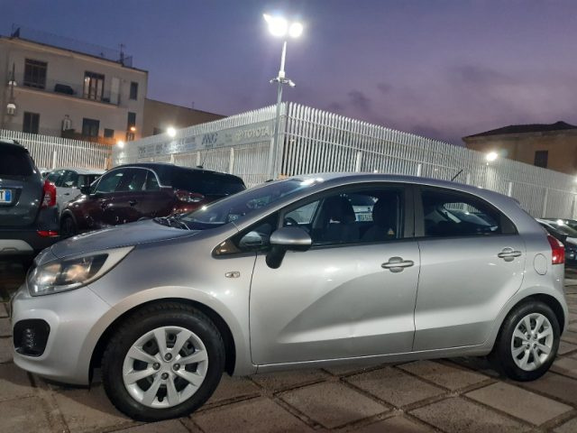 KIA Rio 1.1 CRDi WGT 5p. EX Immagine 1