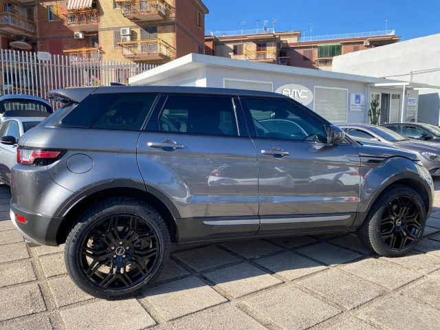 LAND ROVER Range Rover Evoque 2.0 TD4 150 CV 5p. HSE Immagine 2