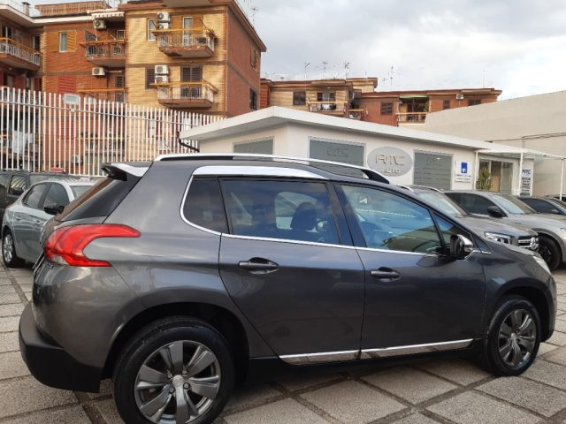 PEUGEOT 2008 PureTech 82 Allure Immagine 2