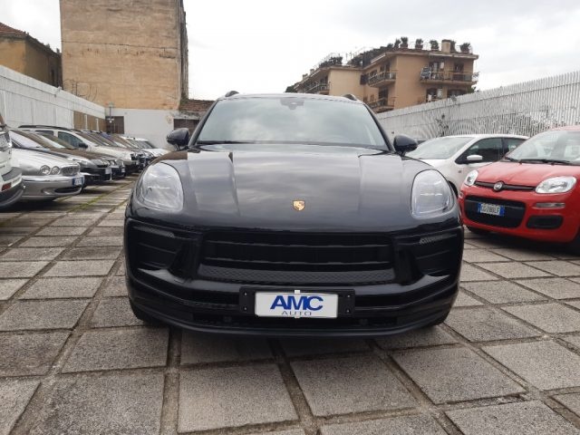 PORSCHE Macan 2.0 Immagine 0