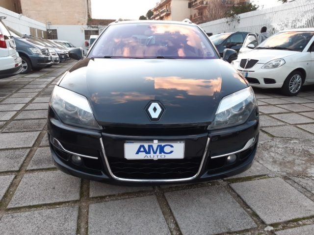 RENAULT Laguna 2.0 dCi 150CV SporTour 4Control Immagine 0