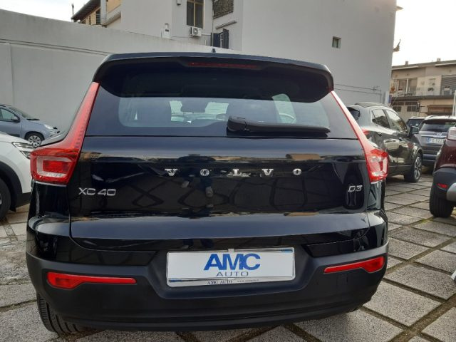 VOLVO XC40 D3 Geartronic R-design Immagine 3