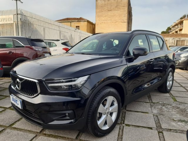 VOLVO XC40 D3 Geartronic R-design Immagine 1