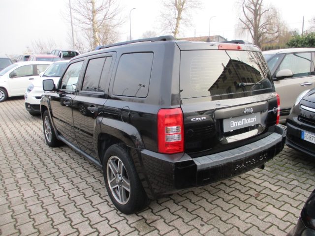 JEEP Patriot 2.0 Turbodiesel DPF Sport 4WD - Aux Immagine 2