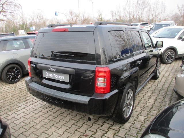 JEEP Patriot 2.0 Turbodiesel DPF Sport 4WD - Aux Immagine 3