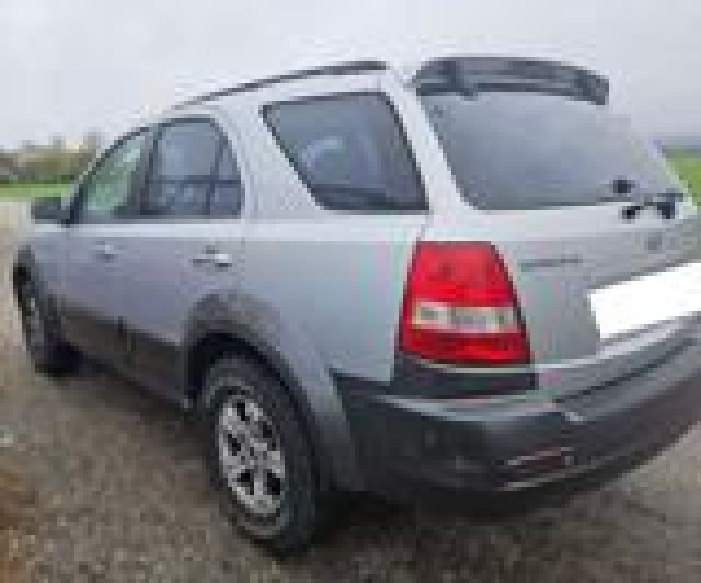 KIA Sorento 2.5 16V CRDI 4WD Immagine 2