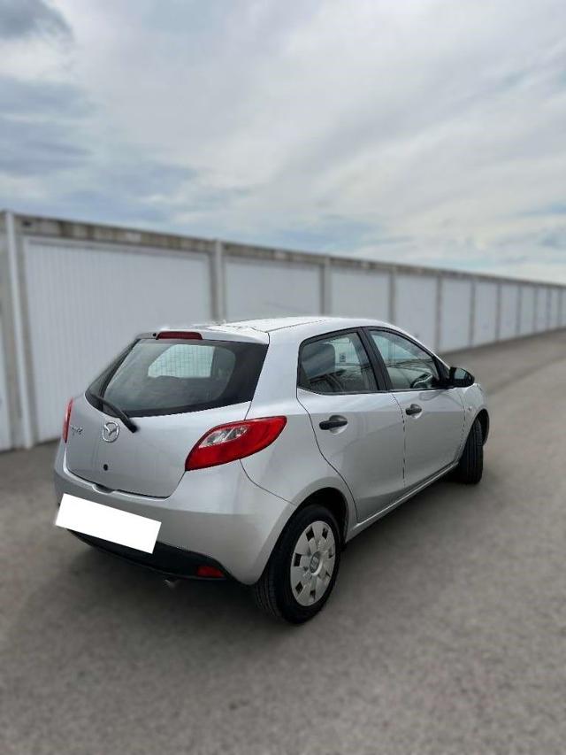 MAZDA 2 GPL Immagine 3