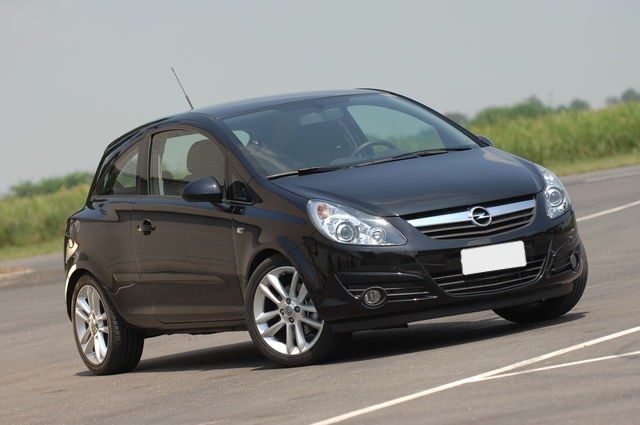 OPEL Corsa 5 porte Immagine 0