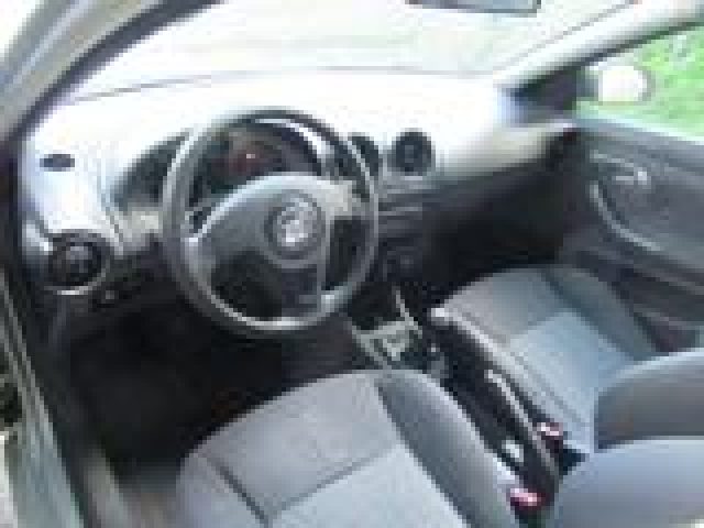 SEAT Ibiza 1.2 60 CV Immagine 3