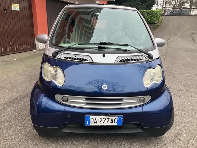 SMART ForTwo 700 cabrio passion (45 kW) Immagine 1