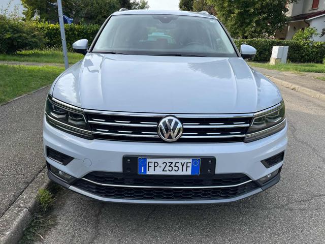 VOLKSWAGEN Tiguan 2.0 TDI SCR DSG Advanced BlueMotion Technology Immagine 1