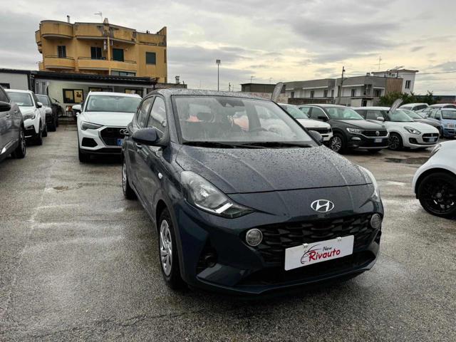 HYUNDAI i10 1.0 MPI Immagine 2