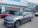 BMW 320 d xDrive Touring Luxury