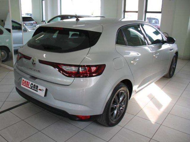 RENAULT Megane 5 PORTE NAVI Immagine 3