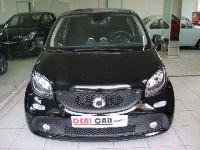 SMART ForFour Immagine 1