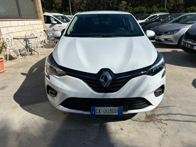 RENAULT Clio Full Hybrid E-Tech 140 CV Immagine 1