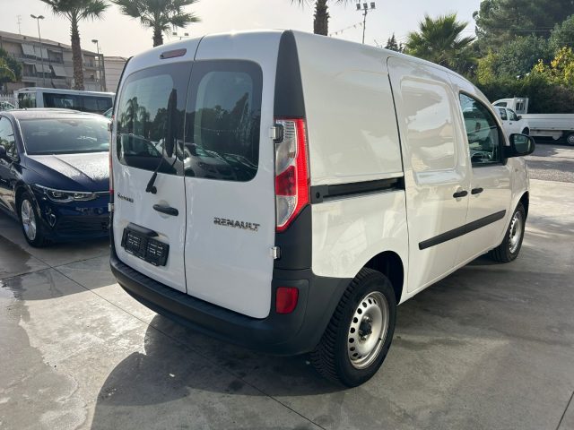 RENAULT Kangoo Blue dCi 95CV Immagine 3