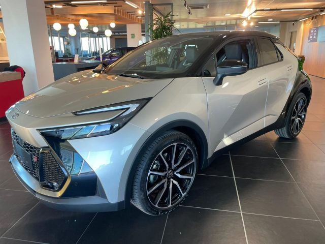 TOYOTA C-HR 1.8 HEV Active Immagine 3