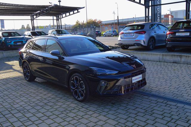 CUPRA Leon Sportstourer 1.5 Hybrid 150 CV DSG Immagine 0