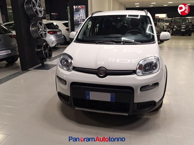 FIAT Panda 1.0 FireFly S&S Hybrid City Life Immagine 2