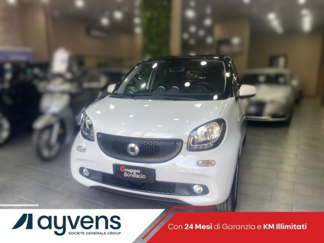 SMART ForFour Bianco pastello