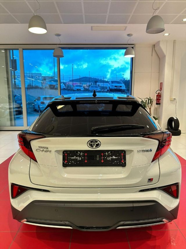 TOYOTA C-HR 1.8 Hybrid E-CVT GR Sport Immagine 2