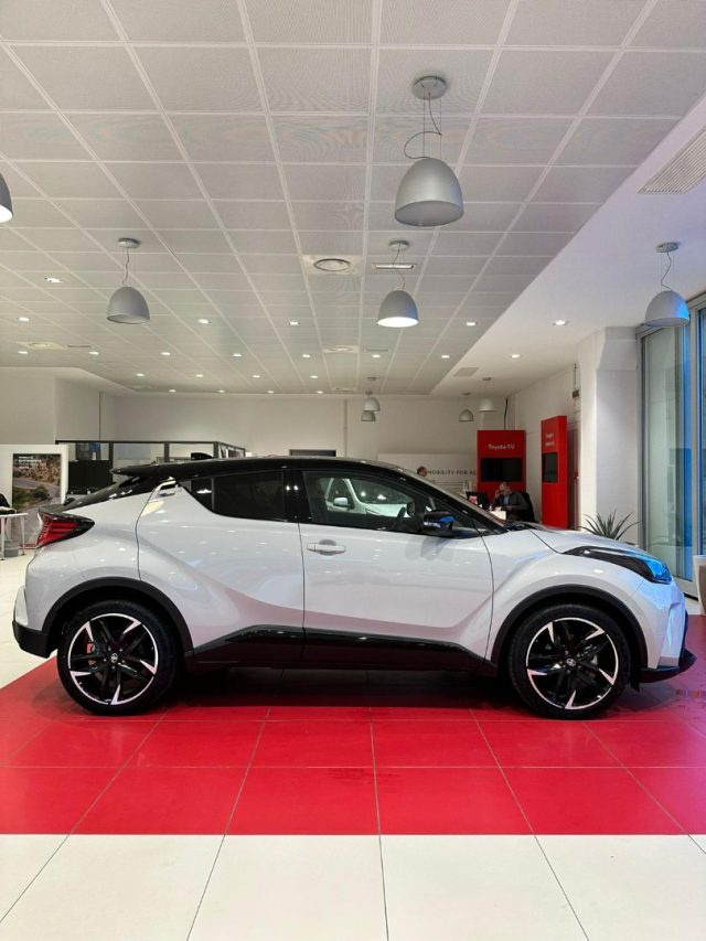 TOYOTA C-HR 1.8 Hybrid E-CVT GR Sport Immagine 3