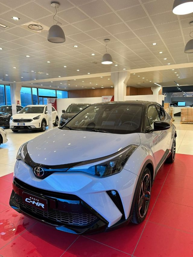 TOYOTA C-HR 1.8 Hybrid E-CVT GR Sport Immagine 0