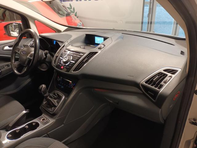 FORD C-MAX 1.6 120CV GPL TITANIUM ADATTA AI - foto 18
