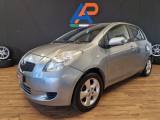 TOYOTA Yaris 1.0 5 porte Sol OK NEOPATENTATI