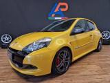 RENAULT Clio 2.0 16V 200CV 3 porte RS