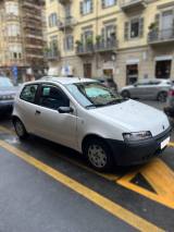 FIAT Punto 3 PORTE *MOTORE NUOVO*