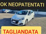 PEUGEOT 208 1,2 Benzina ( DISTRIBUZIONE FATTA )