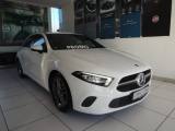 MERCEDES-BENZ A 180 d Automatic Business