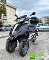 PIAGGIO MP3 LT 300 .