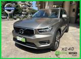 VOLVO XC40 T2 Geartronic Momentum Pro