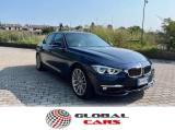 BMW 318 318i Luxury auto /H-Up/H-Kardon/Led/1°Propr.