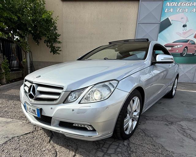 MERCEDES-BENZ E 250 Argento metallizzato