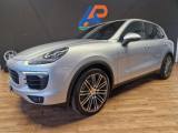 PORSCHE Cayenne 3.0 Diesel 'FARI MATRIX'