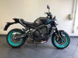 YAMAHA MT-09 NAKED