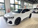 AUDI Q3 Sportback 1.5 TFSI S Tronic 35 S line Black Ed.