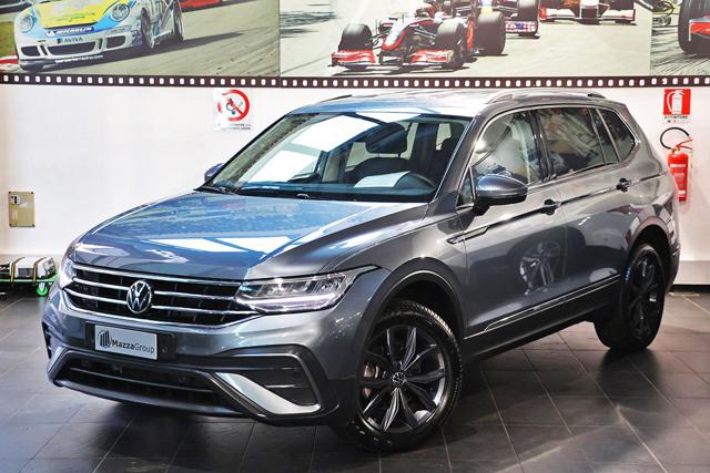 VOLKSWAGEN Tiguan Allspace Grigio Platino metallizzato